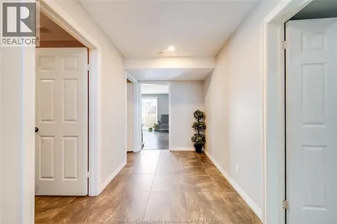 1596 Morningstar Avenue Windsor ON N8P 1P9
