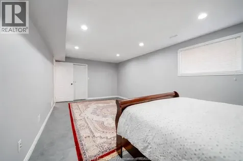 1596 Morningstar Avenue Windsor ON N8P 1P9
