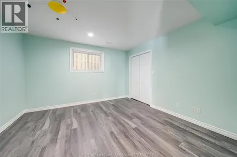 1596 Morningstar Avenue Windsor ON N8P 1P9
