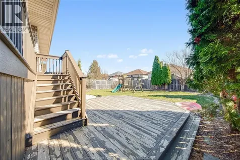 1596 Morningstar Avenue Windsor ON N8P 1P9
