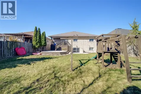1596 Morningstar Avenue Windsor ON N8P 1P9
