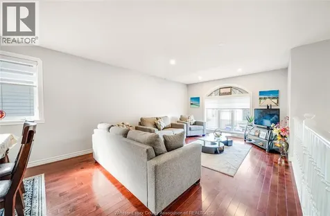 1596 Morningstar Avenue Windsor ON N8P 1P9