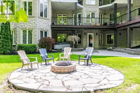 12 Deer Run Uxbridge ON L9P 0K9