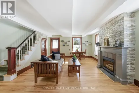 238 Park Avenue Carleton Place ON K7C 2G6