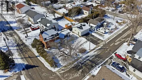 238 Park Avenue Carleton Place ON K7C 2G6