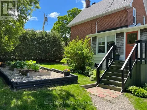 238 Park Avenue Carleton Place ON K7C 2G6