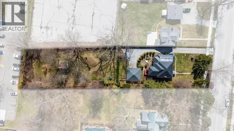 121 Division Street South Kingsville ON N9Y 1P5