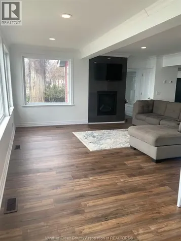 441 Lakeside Drive Amherstburg ON N0R 1G0