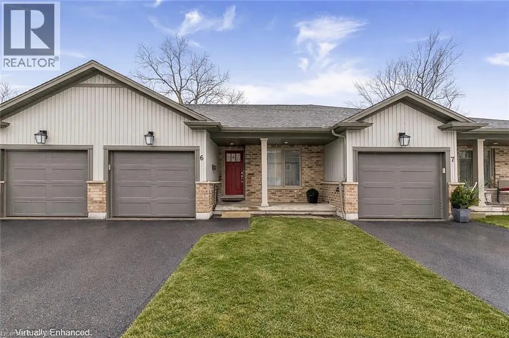 152 Cross Street East Dunnville ON N1A 1B8