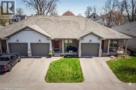 152 Cross Street East Dunnville ON N1A 1B8