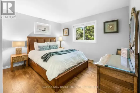 1208 Sunset Drive South Bruce Peninsula ON N0H 2T0