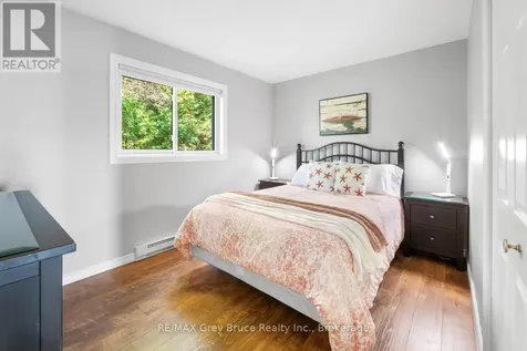 1208 Sunset Drive South Bruce Peninsula ON N0H 2T0