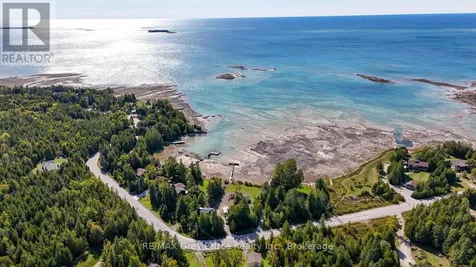 1208 Sunset Drive South Bruce Peninsula ON N0H 2T0