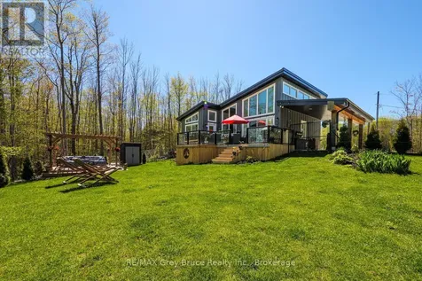 78 Maple Drive Northern Bruce Peninsula ON N0H 1Z0
