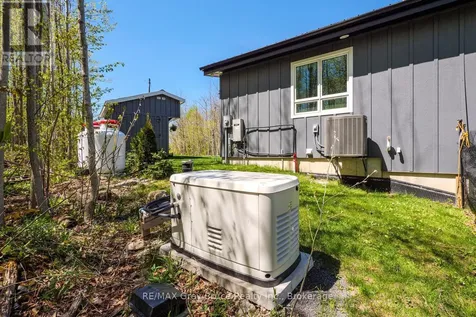 78 Maple Drive Northern Bruce Peninsula ON N0H 1Z0
