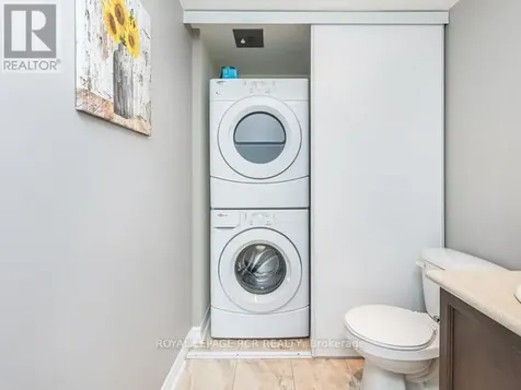 3 Brandy Lane Drive Collingwood ON L9Y 0X4