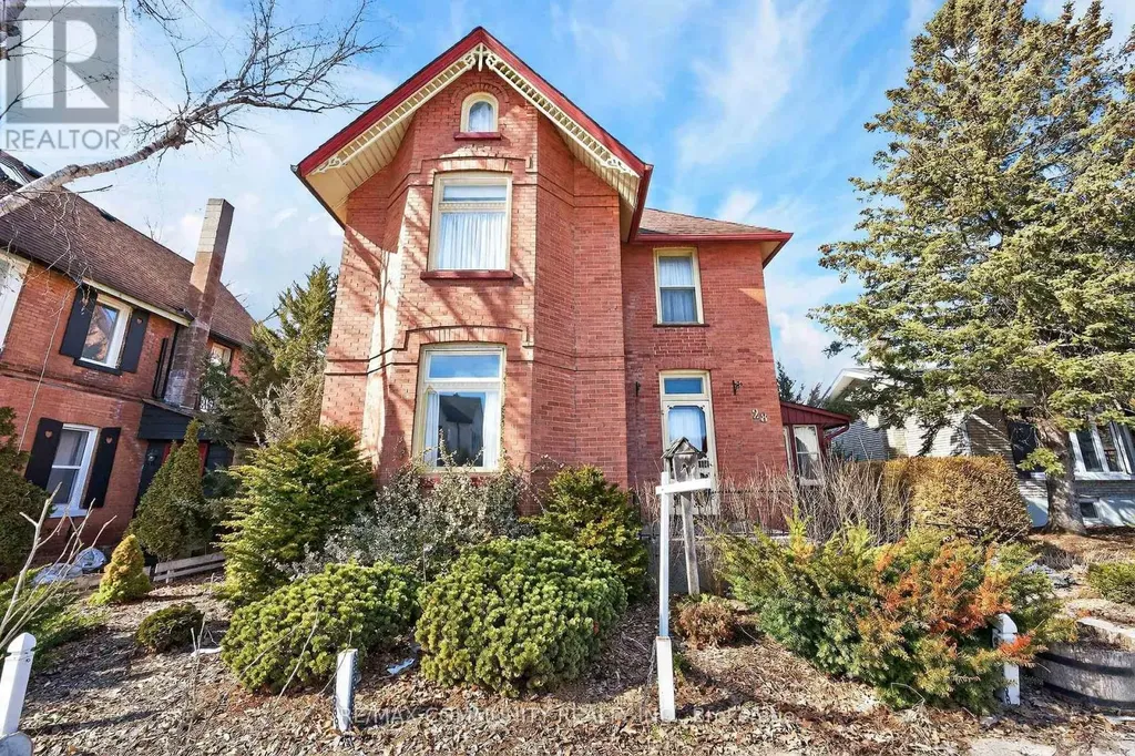 28 Queen Street Innisfil (cookstown) ON L0L 1L0