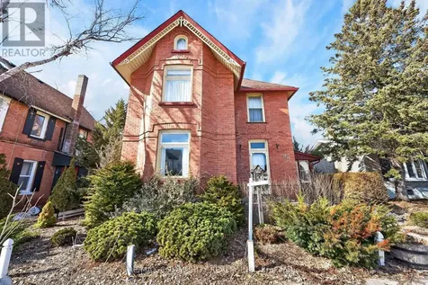 28 Queen Street Innisfil (Cookstown) ON L0L 1L0
