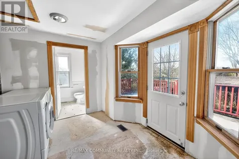 28 Queen Street Innisfil (cookstown) ON L0L 1L0