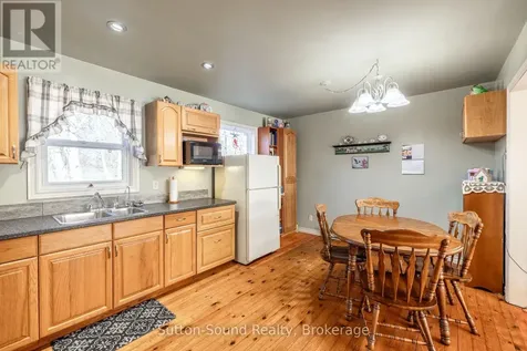 350222 Bayshore Road Meaford ON N0H 1B0