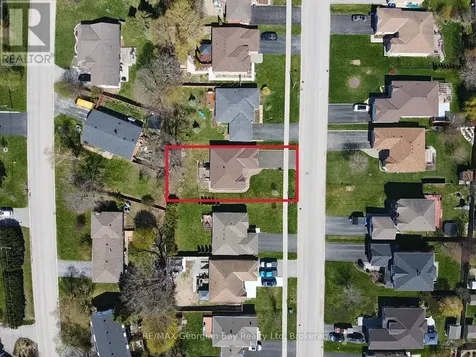 495 Shewfelt Crescent Midland ON L4R 5N8