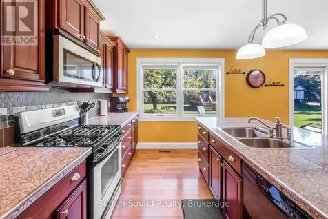 319 Gould Street South Bruce Peninsula ON N0H 2T0