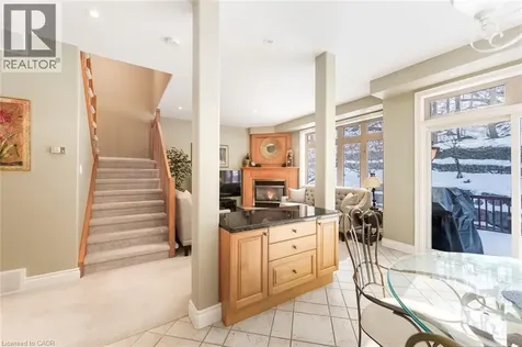 130 Dorchester Drive Grimsby ON L3M 1A8