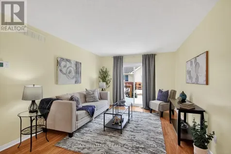 3 Daphne Crescent Ottawa ON K2S 1Y1
