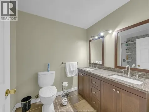 16925 Lakeshore Road 303 Lakeshore ON N0P 2L0
