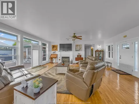 16925 Lakeshore Road 303 Lakeshore ON N0P 2L0