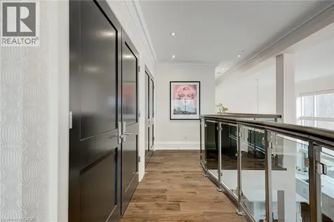 397 King Street West Dundas ON L9H 1W9