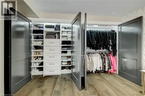 397 King Street West Dundas ON L9H 1W9