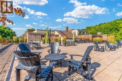 397 King Street West Dundas ON L9H 1W9