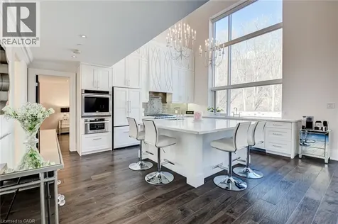 397 King Street West Dundas ON L9H 1W9