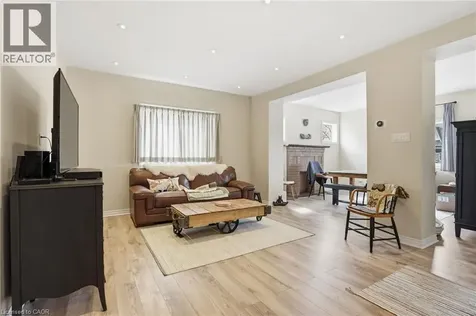 436 Mcalpine Avenue North Welland ON L3B 1T3