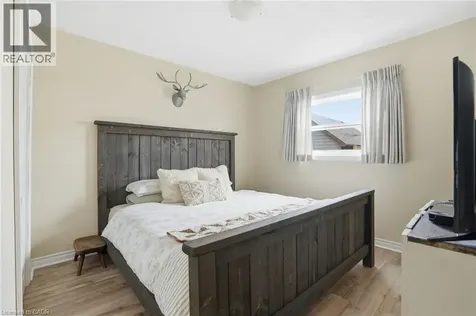 436 Mcalpine Avenue North Welland ON L3B 1T3