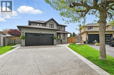 7 Grandview Avenue Stoney Creek ON L8E 5A5