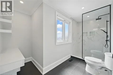 7 Grandview Avenue Stoney Creek ON L8E 5A5