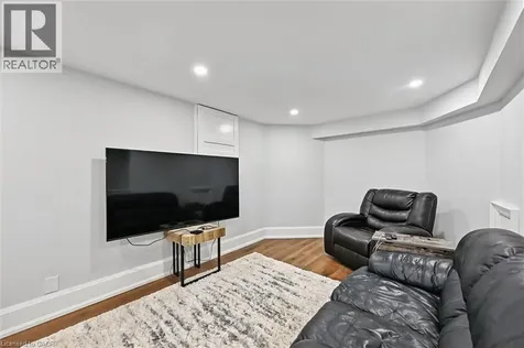 7 Grandview Avenue Stoney Creek ON L8E 5A5