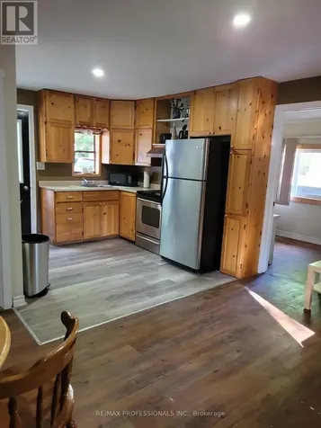 63 Beck Street Wasaga Beach ON L9Z 2K9