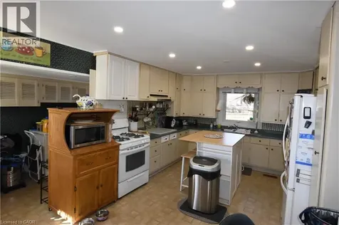 122 Bruce Street Waterford ON N0E 1Y0