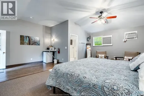 1060 East West Road Pelee Island ON N0R 1M0