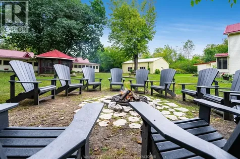 1060 East West Road Pelee Island ON N0R 1M0
