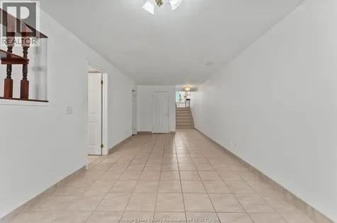64 Tofflemire Court Amherstburg ON N9V 4E4