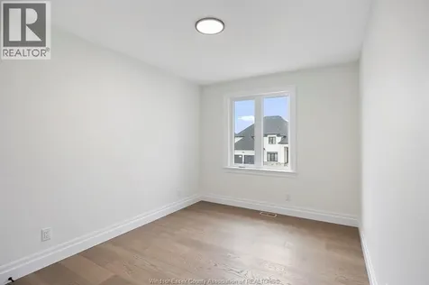 1223 Campana Crescent Lakeshore ON N8L 0K4