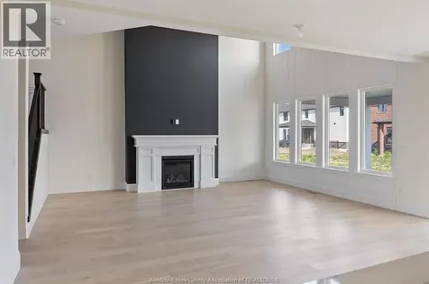 1229 Campana Crescent Lakeshore ON N8L 0K4
