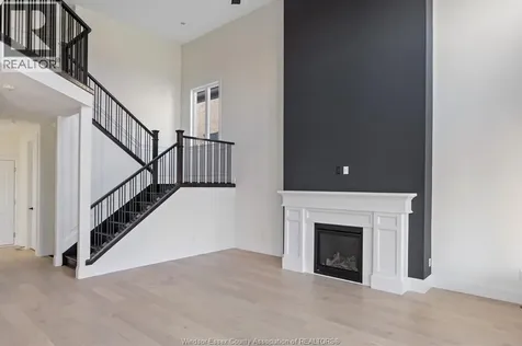 1229 Campana Crescent Lakeshore ON N8L 0K4