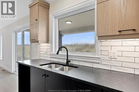 1247 Campana Crescent Lakeshore ON N8L 0K4