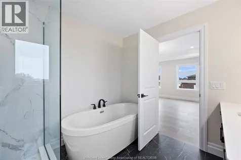 1247 Campana Crescent Lakeshore ON N8L 0K4