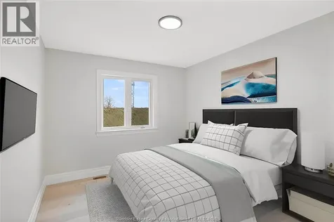 1247 Campana Crescent Lakeshore ON N8L 0K4